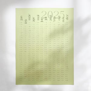 Wandkalender 2025 | recyceltes Feinpapier | A1 | Jahreskalender Poster | eleganter Designkalender | Papier aus Naturabfällen | Hochformat