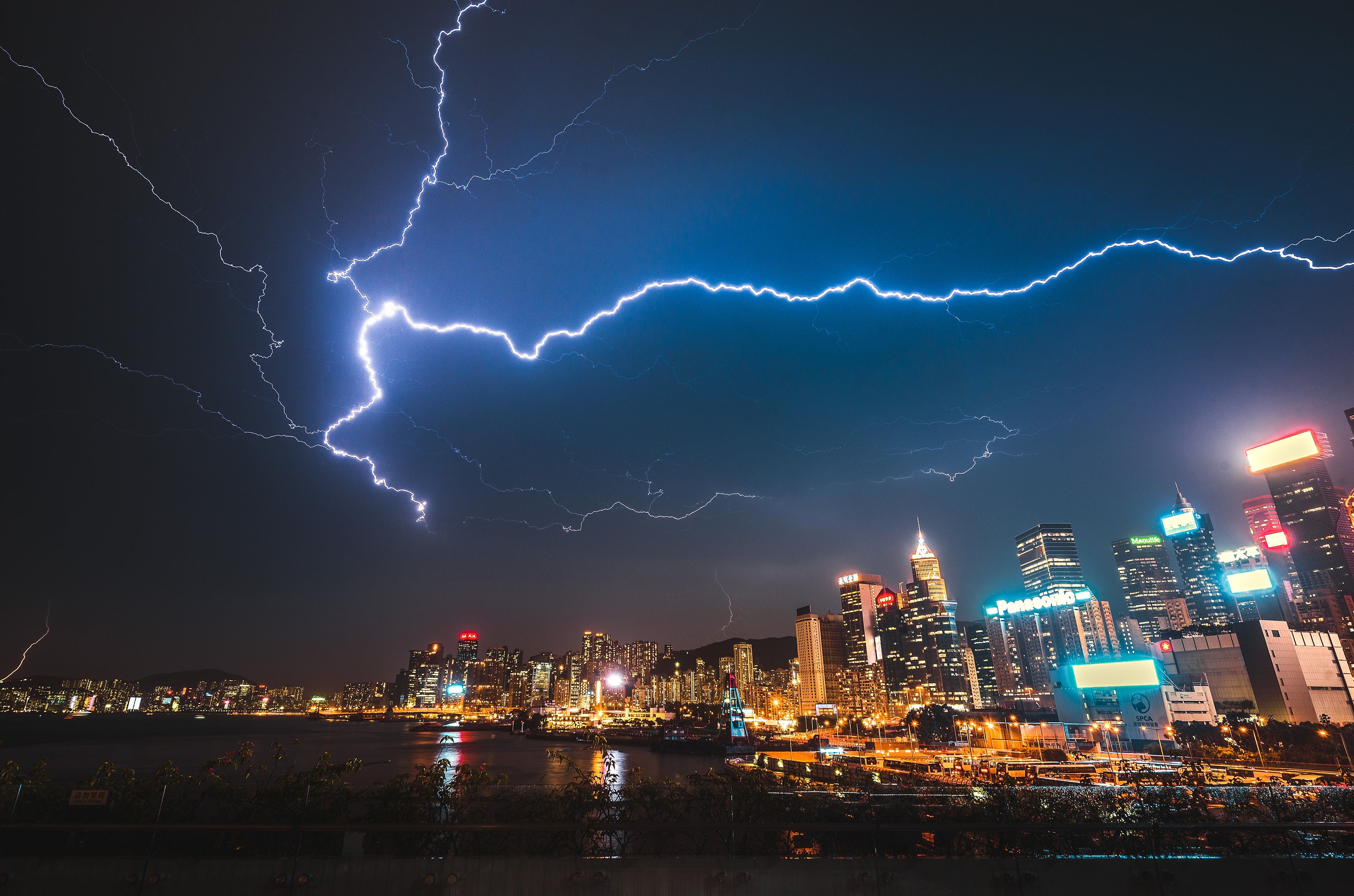 Thander Effect Lightning Overlay Realistic Thunderstorm Photoshop Lightning Overlays ...
