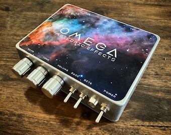 METEORIC EFFECTS Omega Mini Amp