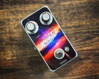 METEORIC EFFECTS Super Nova Fuzz/Distortion Pedal