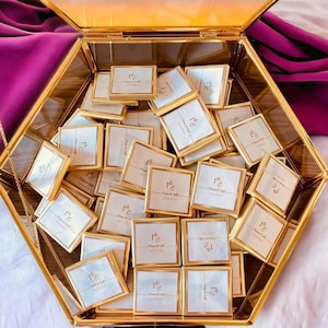 50 cadeaux en chocolat de mariage personnalisés pour invité, mini cadeaux en chocolat, chocolat au lait feuille d'or ou d'argent, décoration de table de mariage image 1