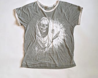 Small tee | skeleton butterfly screen print