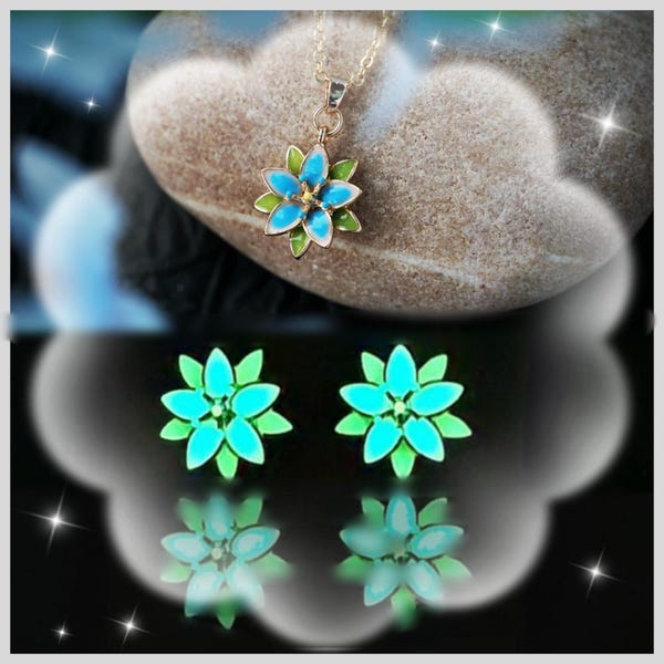 Silent Princess necklace ,LoZ Gamer Gift  Blue Flower necklace Gift Twilight Princess Zelda Cosplay necklace anime necklace Loz necklace