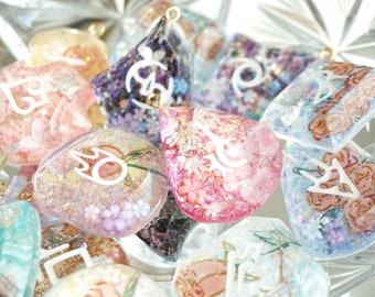 FFXIV job stone handmade resin keychain phonecharm gift Christmas gift