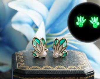 Navi glow in the dark ear cuff  fairy ear cuff golden fairy wing ear cuff ,Zelda fan gift ,Zelda earrings