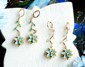 Glow in dark Silent Princess earrings ,LoZ Gamer Gift  Blue Flower Earrings Gift Twilight Princess Zelda Cosplay earrings anime earrings