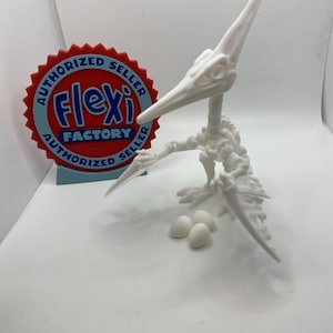 Articulated Pteranodon Skeleton 3D Print with Eggs – Flexi Dinosaur Fidget Toy | Authorized Flexi Factory Seller | Dino Gift & Collectible