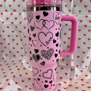 Pink black hearts 40 oz cute tumbler love theme gift mom her custom laser engraved cute Love nonbrand 40oz valentines gift cup girlfriend