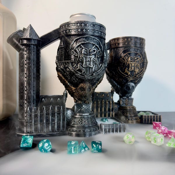 Wizard Castle Dice Tower and Can Holder: Tabletop Gaming Decor