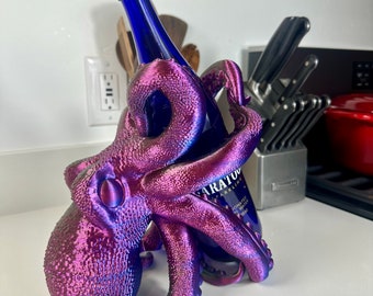 3D Printed Octopus Wine Holder: Modern Kitchen Decor
