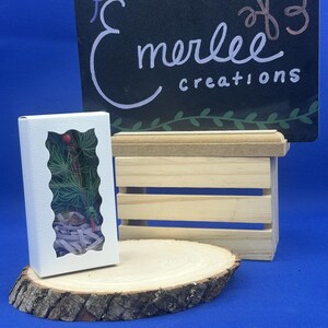 Pine Scented Reusable Car Air Freshener with Lavender with Green and Red Bouquet Large Cork