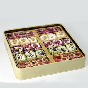 Assorted Turkish Delight - Mixed Turkish Delight Box - Gift Ideas - Sweet Snacks - Lokum Gift /  Box / Luxury Mixed Nuts Turkish Delight