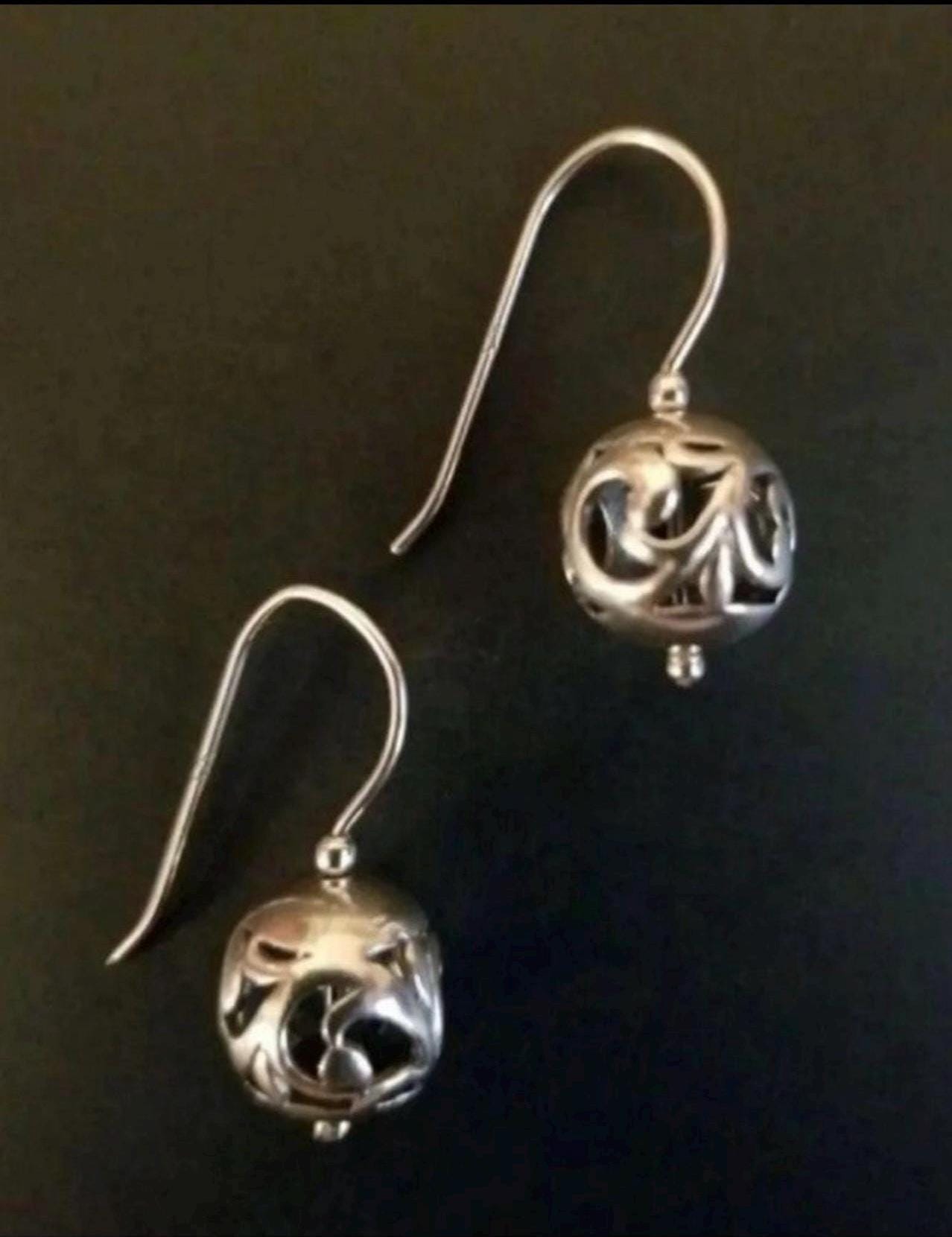 Silpada Simple Delight Sterling Silver Filigree Ball Hook Earrings W0718