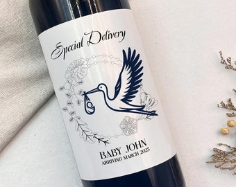 Pregnancy Announcement Wine Label/New Baby on the Way/Grandparent Gift/Pregnant Reveal Bottle Stickers/Personalized Gift For New Aunt