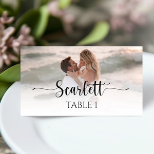 Benutzerdefinierte Foto-Tischkarten für die Hochzeit, Tischnamenkarten mit Zelt, personalisierte Tischkarten, Hochzeitskarten, gedruckte Tischkarten, gefaltet