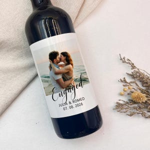 Custom Photo Wine Label/Personalized Wine Label/Engagement Wine Label Gift/Wedding Gift/Anniversary Photo Gift/Champagne Wedding Labels