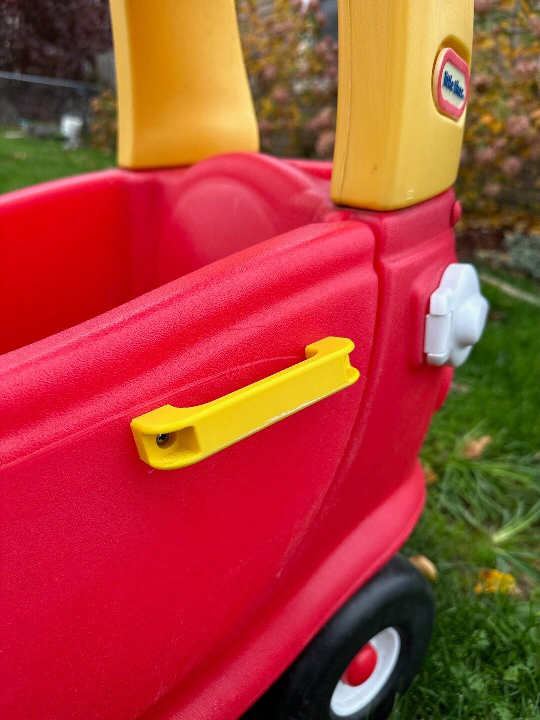 Little tikes car handle deals