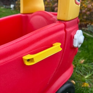 Cozy coupe push handle sale