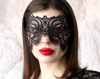 Black Lace Masquerade Mask with Rhinestones , Gothic Costume Mask for Vampires, Witches, Demons, Cosplay Party Mask