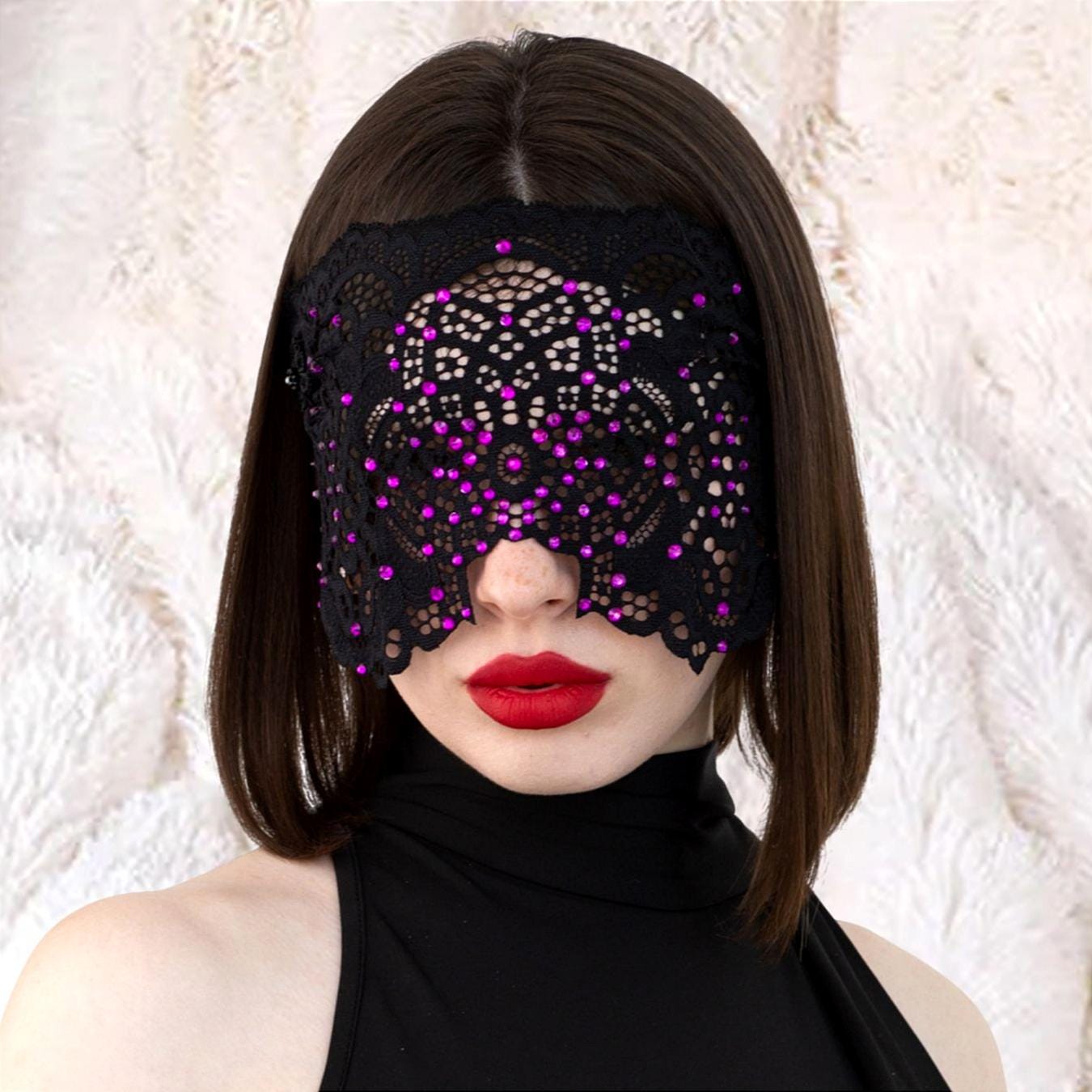 Black Gothic Lace Masquerade Mask With Fuchsia Rhinestones