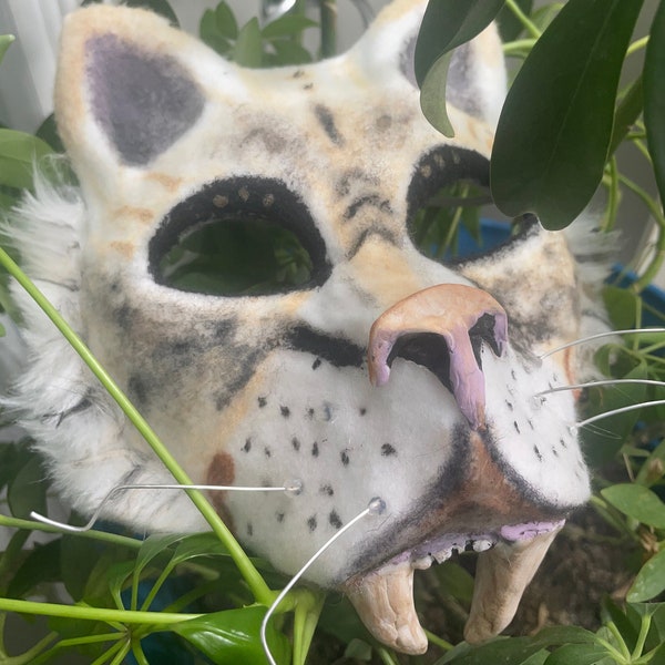Therian Saber-tooth Tiger Mask
