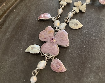 vintage lavender enamel pansy flower silver tone necklace