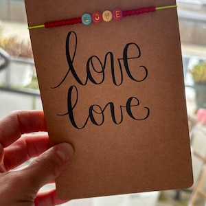 Perlenarmband LOVE, Armband LIEBE
