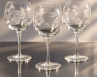NWOT Colony Romania 1980s Set Of 3 Wine Glasses Danube Etched Crystal, 2.5x6.25"