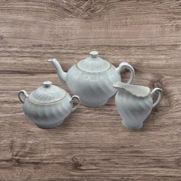 Royal Tuscan Bone China Vintage 1960’s Dove White Teapot Creamer Sugar Bowl