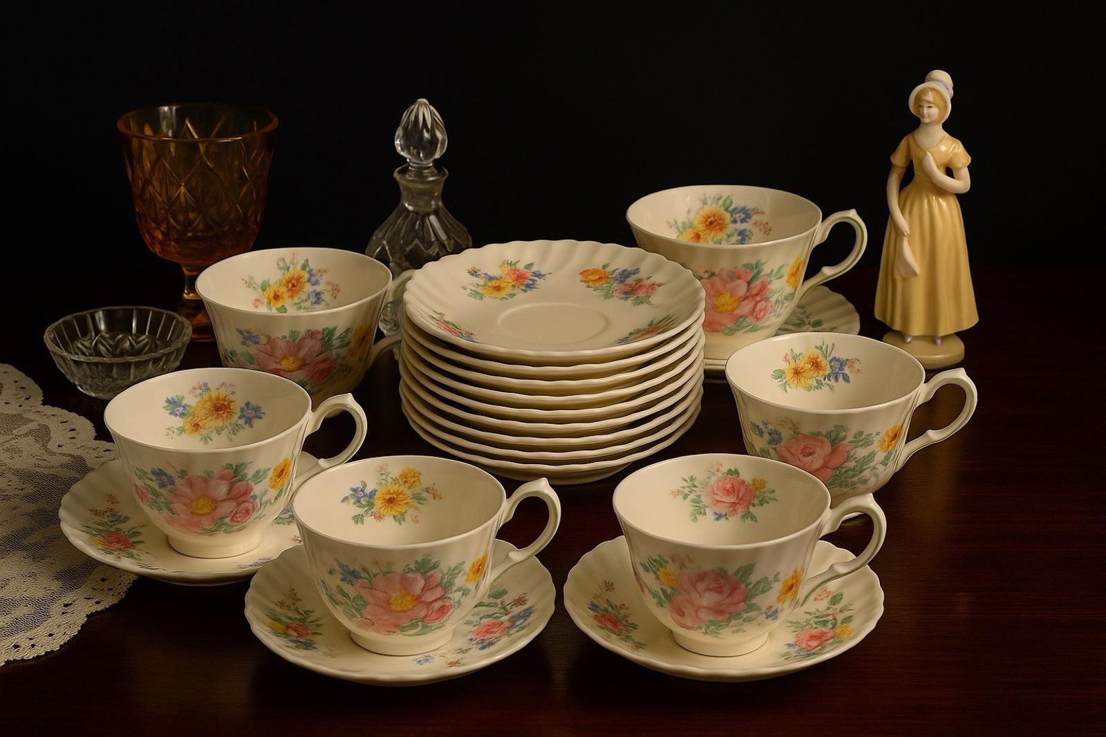 Royal Doulton England 1938-1959 Arcadia Bone China Set of 12 Cups 