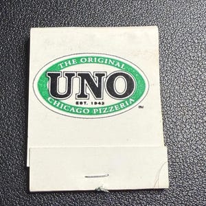 Vintage 1990s Matchbook UNO Chicago Pizzeria Unstruck, FREE SHIPPING
