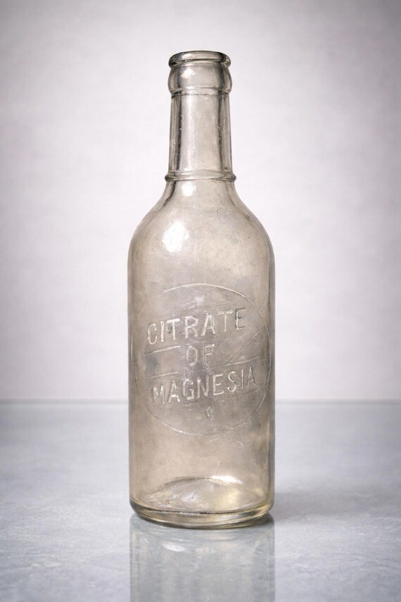 1900年代のアンティーク、クエン酸マグネシウムの刻印入り薬瓶、2.75×8