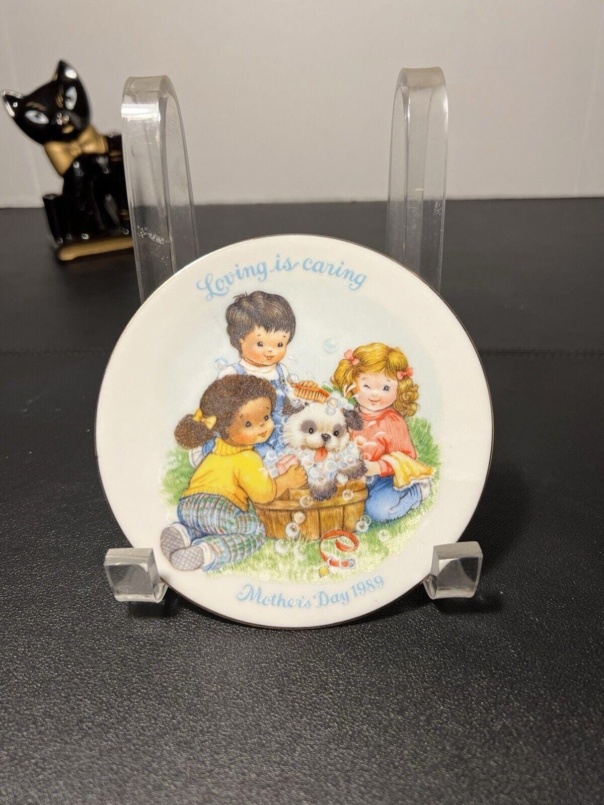 Avon Vintage 1989 Mother