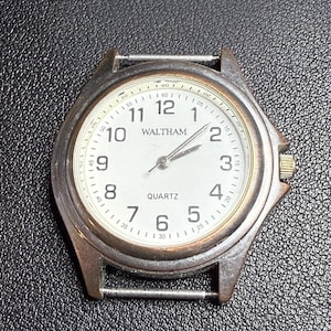 Waltham 1980s Quartz Watch Head White Dial Japan Movement, 1.5”, AS IS image 2