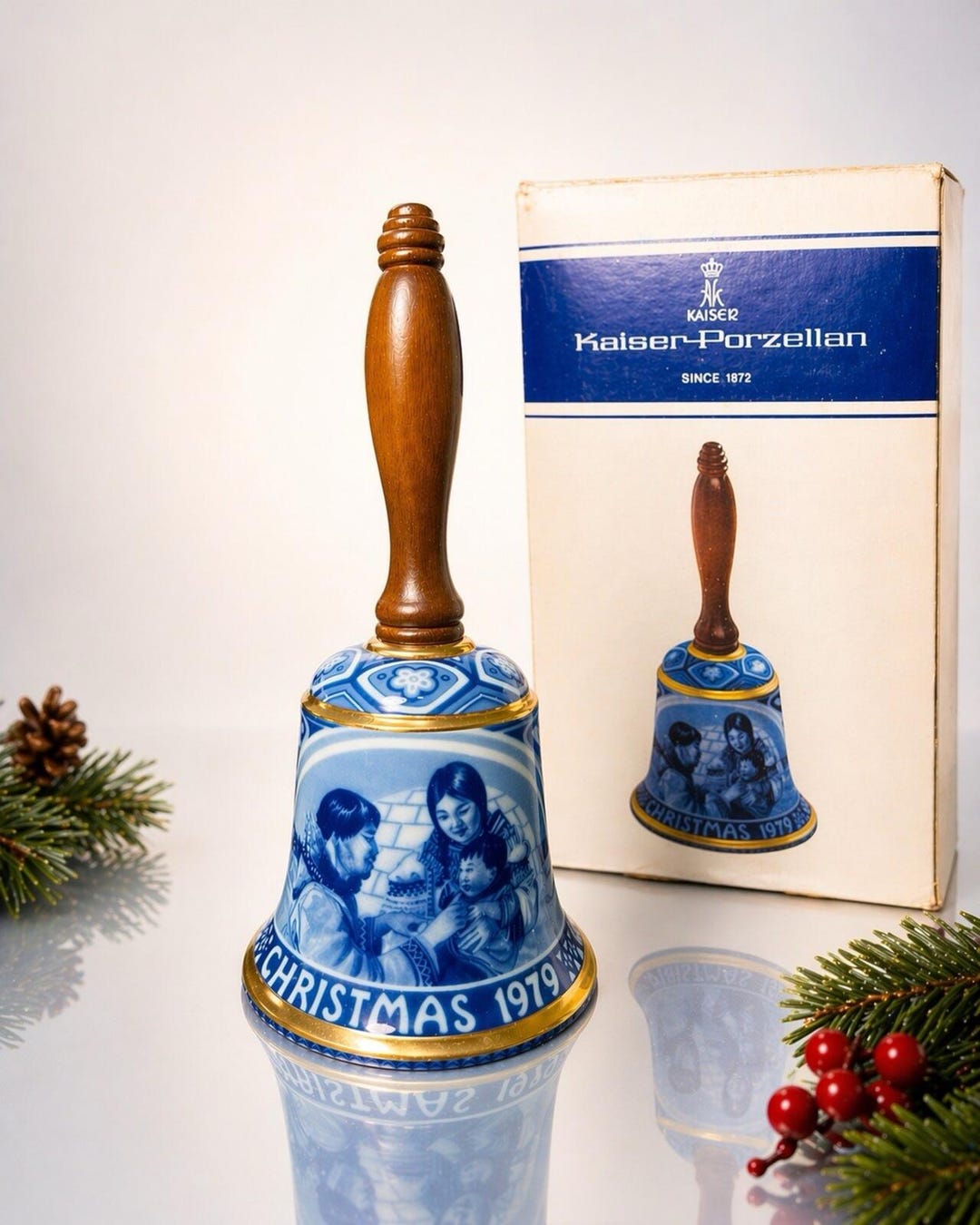 NIB Kaiser Porzellan 1979 Christmas Blue White Collector’s Bell, Signed, 4x7.5”
