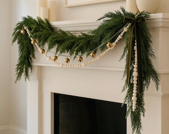 Guirlande de Noël en perles de bois dorées - Déco des fêtes neutre de 1,8 m