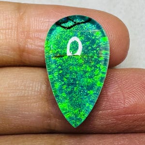 AAA+++ Super Green Fire Monarch Opal Cabochon Welo Fire Australian Monarch Opal Necklace Crystal Doublet Making Silver Jewelry 21X12X7 MM