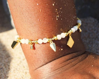 Moonstone beaded 18k gold bracelet, gemstone bracelet with charms, handmade bracelet, adjustable bracelet