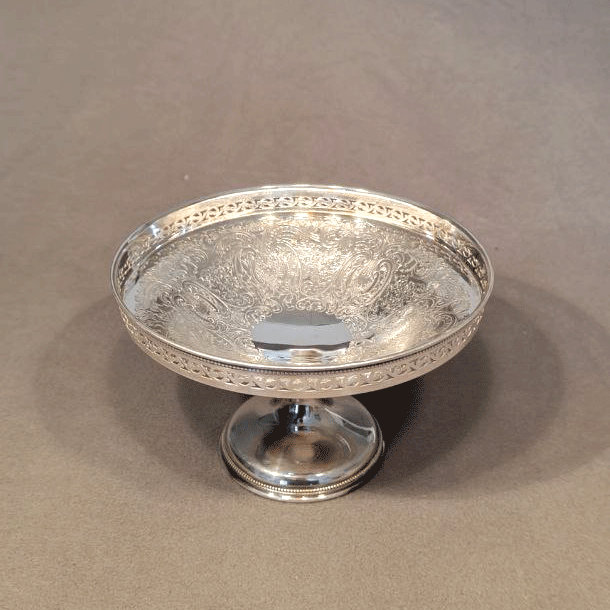 ♥Barker Ellis（バーカーエリス）シルバー脚付き皿 アウトレット品 ♥Barker Ellis（バーカーエリス）シルバー脚付き皿 アウトレット品