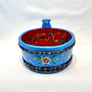 Lovely Bowl, Folk Art, Farmhouse, Antique Paint, Norwegian Rosemaling. Handmade Bent Wood Bowl, Farmhouse Decor