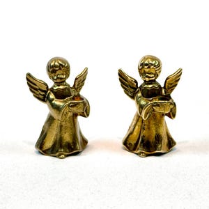 Vintage bronze angel candle stick holder Small candle holder Candlestick candleholder Angel home decor Angel child Metal Candle Holder