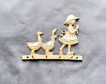Vintage Brass Goose Key Holder – Girl and Ducks, Key Hooks