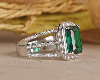 Emerald Ring/ Split-Shank Ring In 14K Gold/ 3.00 CT Green Emerald Cut Diamond Engagement Ring/ Baguette Cut Halo Ring/ Emerald Wedding Ring