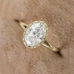 14K Solid Gold Split-Shank Engagement Ring/ 3 CT Oval Cut Moissanite Wedding Ring/ Solitaire Bezel Set Ring/ Anniversary Gift Ring