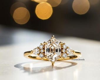 Anillo de compromiso hexagonal/Anillo vintage Art Déco de oro amarillo de 14 quilates/Anillo nupcial geométrico único/Anillo de racimo para ella/Anillo antiguo de forma elegante
