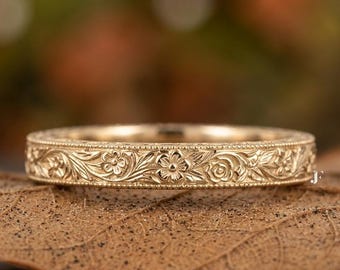 Antik vigselring med gravyr på blommor och blad, stapelring i 14k massivt guld, vintage alliansring med milgrain-infattning, löftering för henne