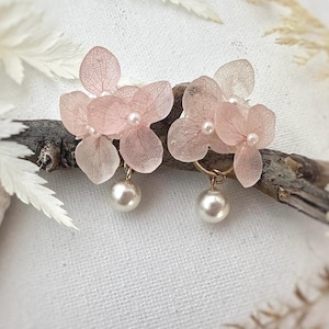 Pink Hydrangea Earrings/Dried Real Hydrangea Flower Earrings/Hydrangea Statement Earring/real flower earrings/botanical jewelry/cute jewelry