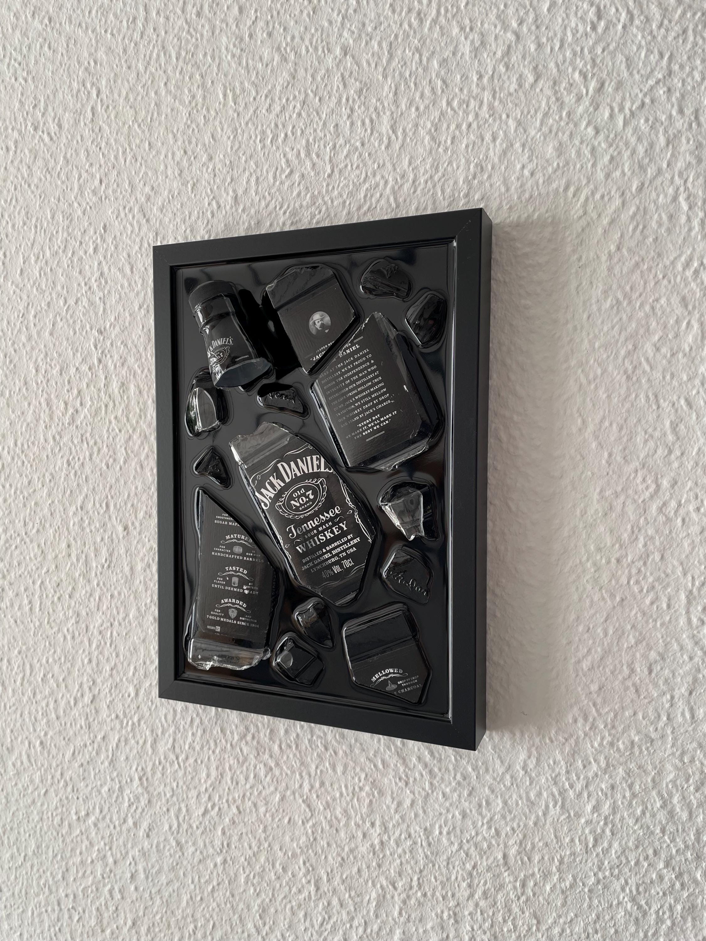 ジャック・ダニエル - 割れたボトルアート - Etsy 日本