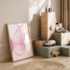 Personalized 3-piece pink butterfly decor for girls' rooms.