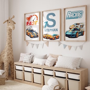 Arte de pared de coche deportivo personalizado para habitación de niños / Decoración de coche de carreras con nombre personalizado / Juego de 3 impresiones / Arte de pared para habitación de niños - Decoración de guardería de coches